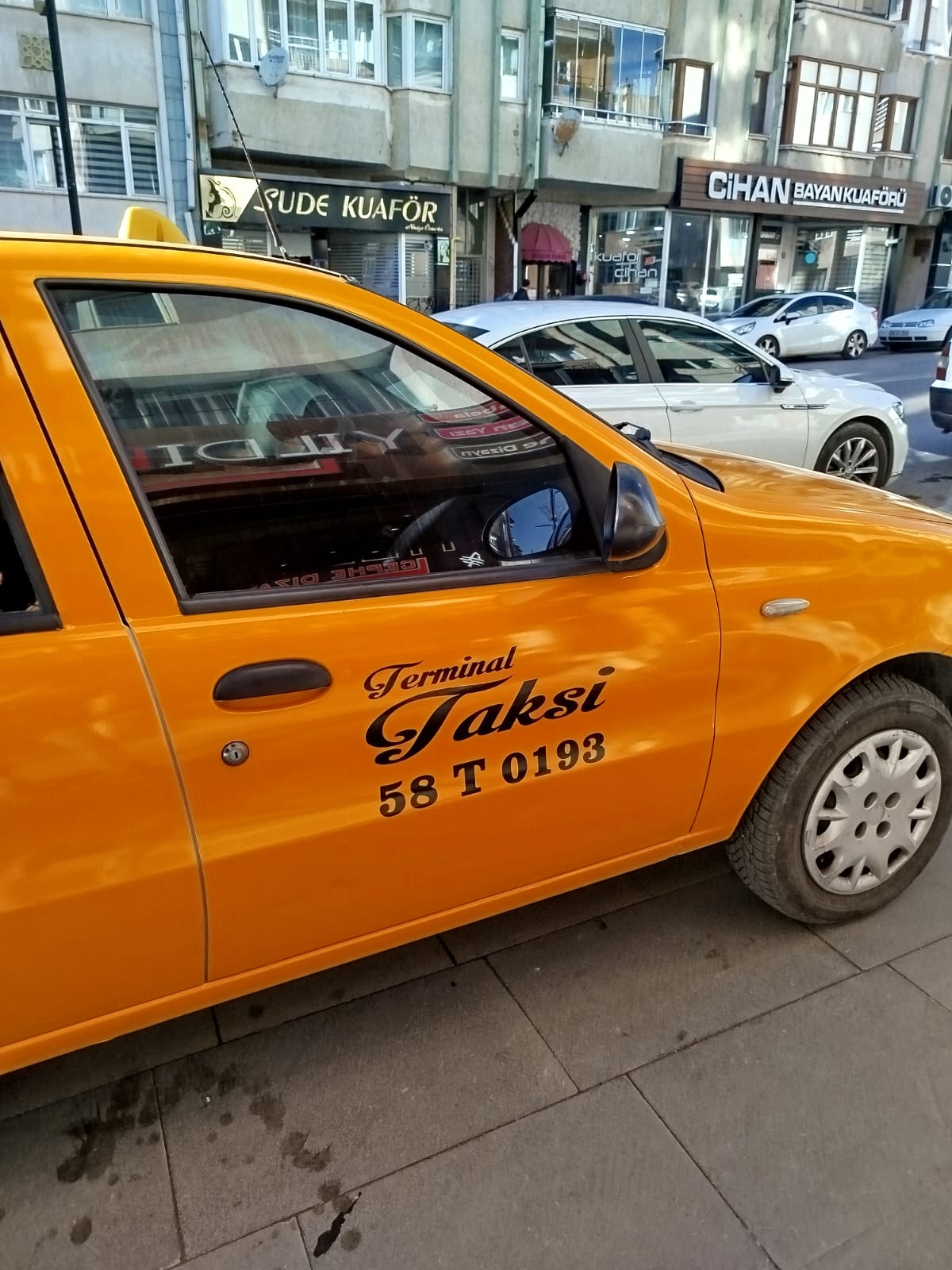 Sivas Doğan Taksi aracı